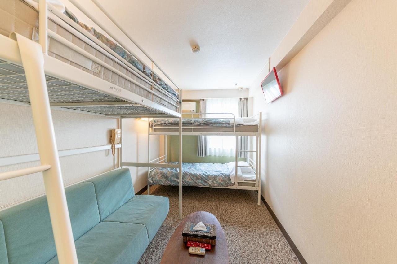Hotel Tabist Fifty'S For Maihama Tokio Exterior foto